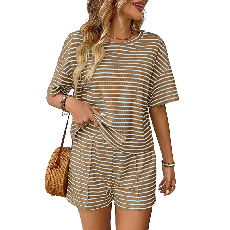 🎉Women's Striped T-Shirt &✨ Short Two-Piece Set